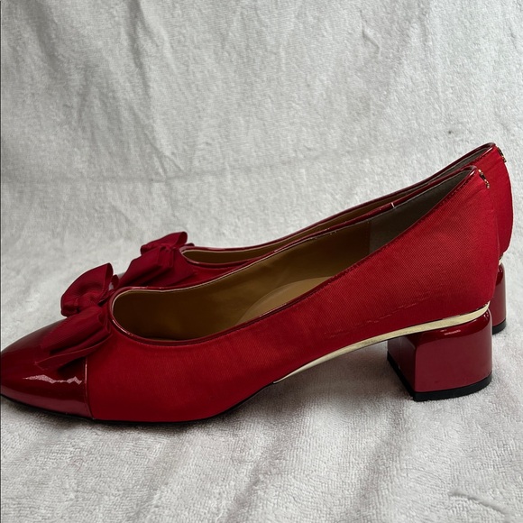 J. Renee, Elegant Red Bow Women's Shoes - Picture 4 of 8